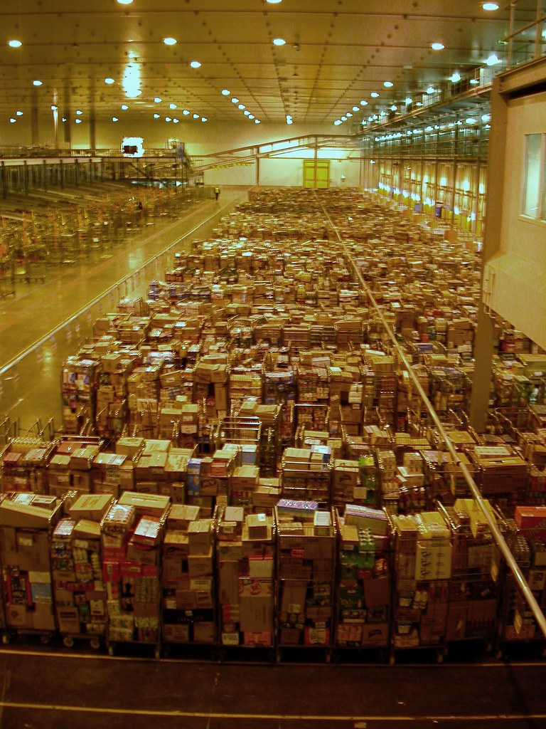 chuhaiexpo-v2-logistics-3493867 logistics related image for overseas exhibition article